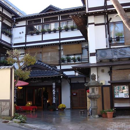 Ekinariya Ryokan Kusatsu  Luaran gambar