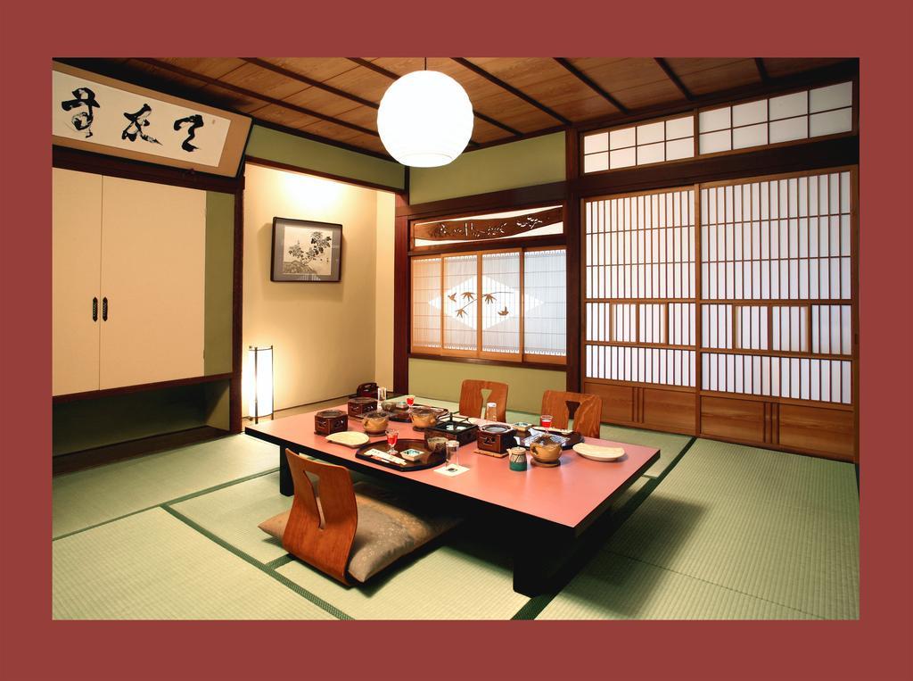 Ekinariya Ryokan Kusatsu  Luaran gambar