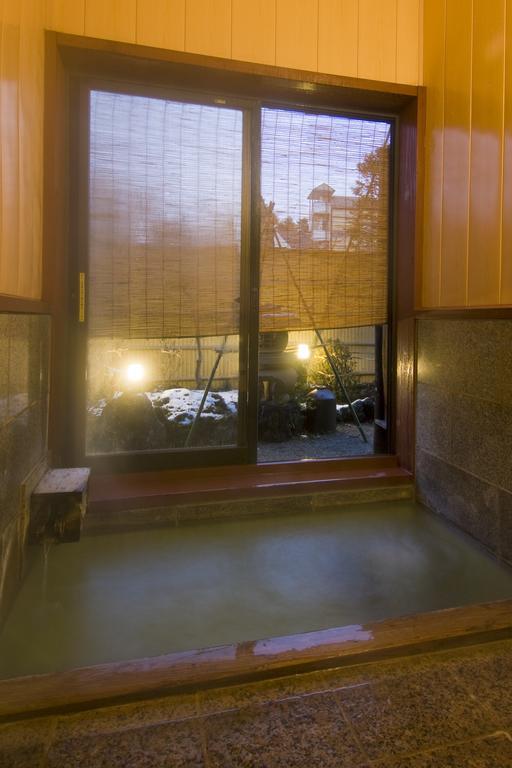 Ekinariya Ryokan Kusatsu  Luaran gambar