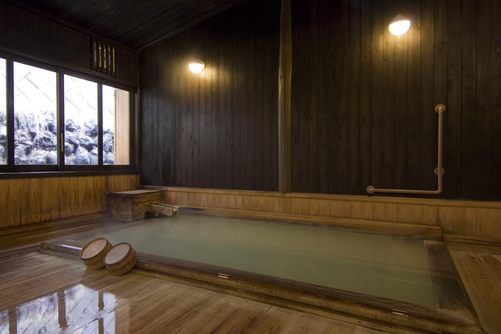 Ekinariya Ryokan Kusatsu  Luaran gambar